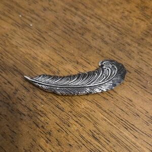 Sarah Coventry Canada Vintage 1970's Silver Feather Brooch Stamped